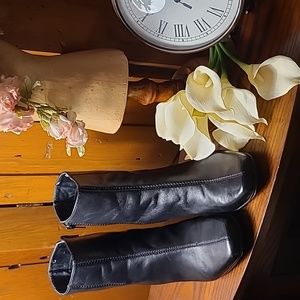 Ninewest leather upper black boot size 8